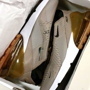 AIRMAX 270 WT BLK KHACKI